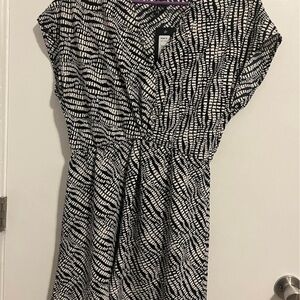 Kohl's Monochrome Abstract Dress